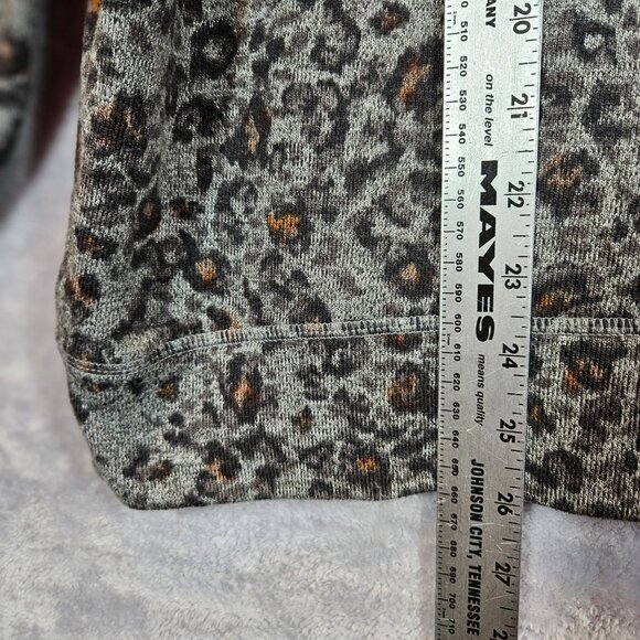 Maurices XL Leopard Print Cowl Neck Pullover Sweater Gray animal print soft warm - Picture 5 of 11